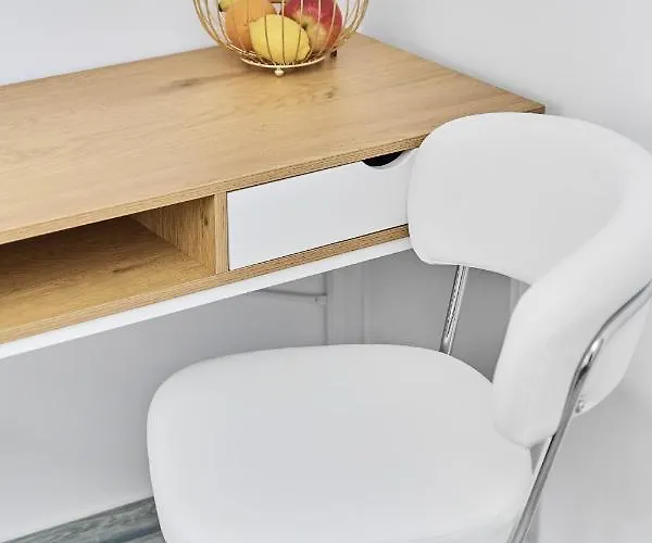 Swojczyce By Renters Wroclaw