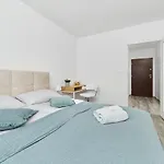 شقة Swojczyce By Renters فروتسواف
