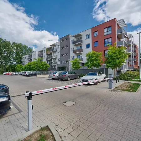 Apartment Swojczyce By Renters *